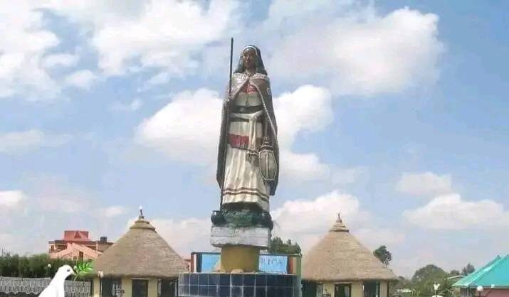 Historical Shashe Statue